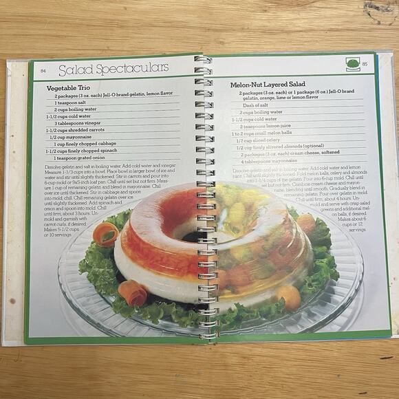 Vintage 1981 Joys Of JELLO Cookbook Loads of Recipes General Foods Spiral Bound - Picture 5 of 10